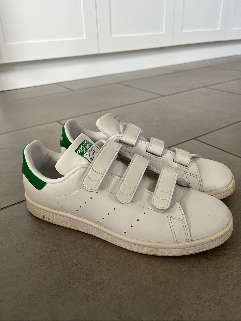 adidas Velcro Stan smith
